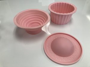 cupcake-shaped pan